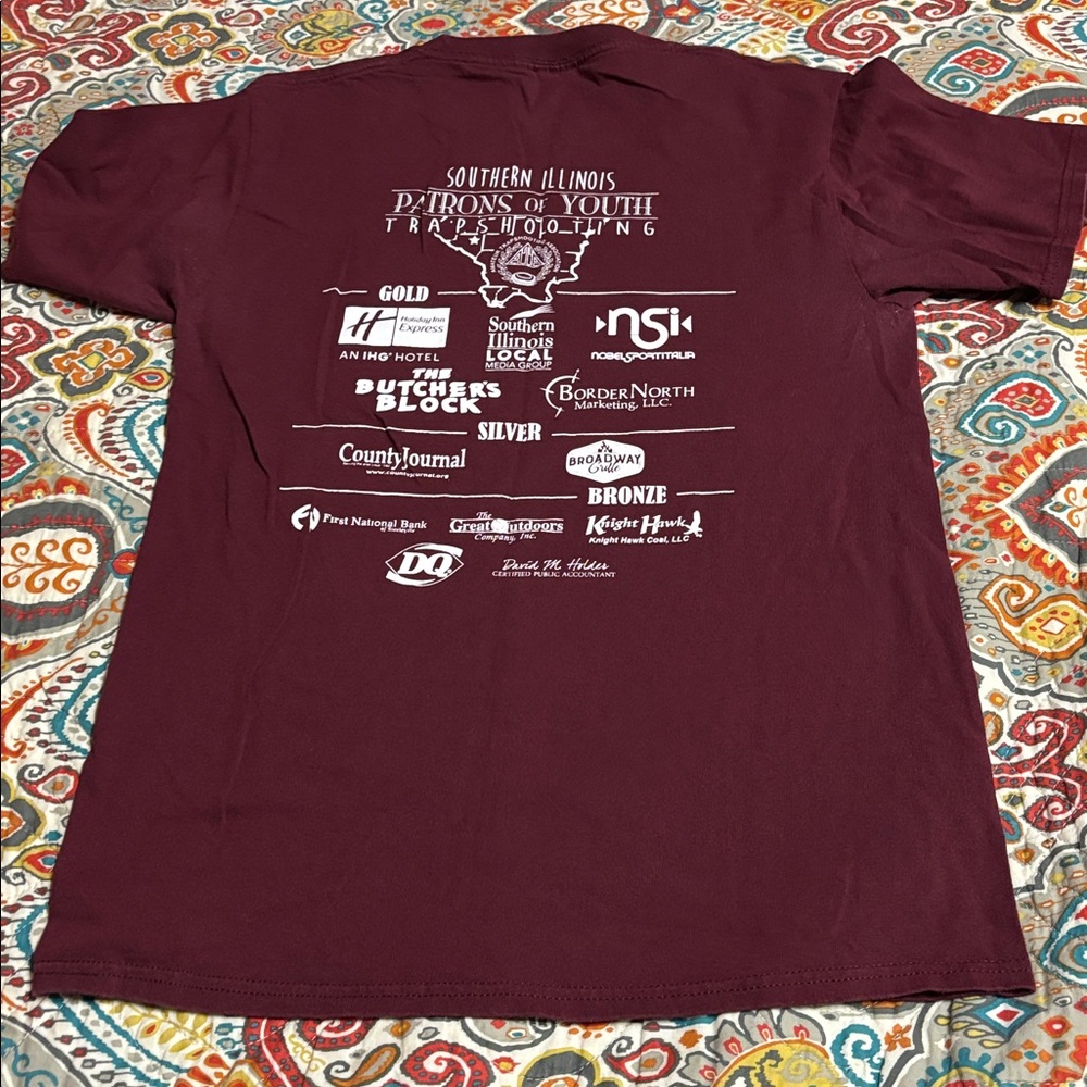AIM trapshooting Maroon unisex  T-Shirt size small